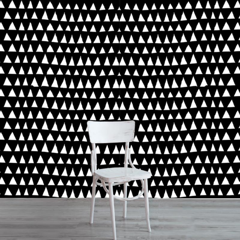 Triangle_White-on-Black-2