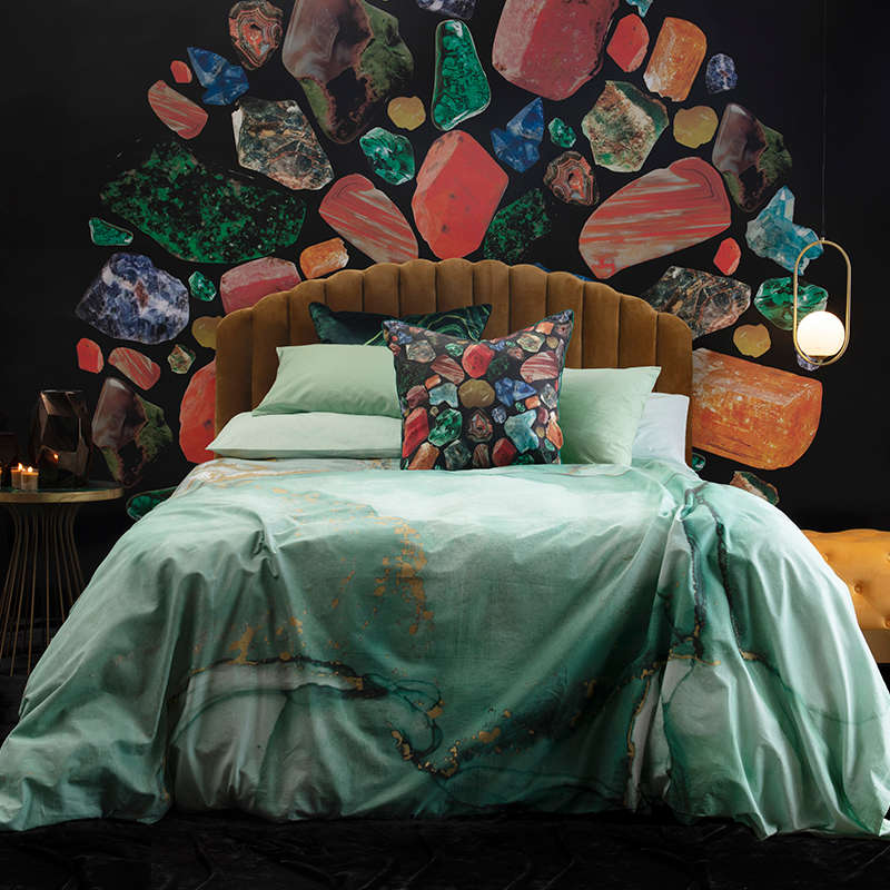 טפט Gemstone Starburst – Crystals